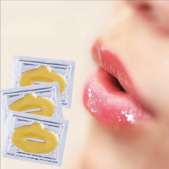Other - 1 pc of Gold collagen crystal lip mask💋💋
